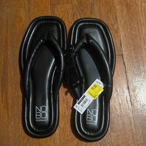 NOBO FLIP FLOPS